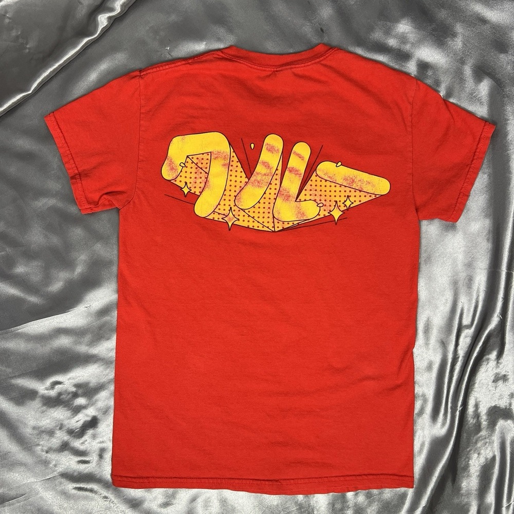 McDonalds‎ Anime WcDonalds T-Shirt Small Red Crew Member Work Employee Gildan - Picture 7 of 11